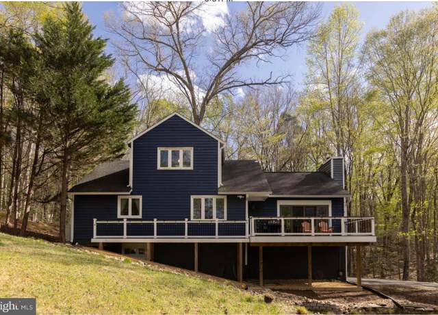 Property at 9969 Lake Occoquan Dr, Manassas, VA 20111, 3 beds, 2 baths