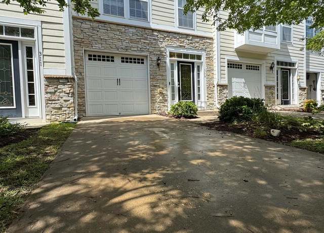 Property at 309 Monroe Point Dr, Colonial Beach, VA 22443, 4 beds, 3.5 baths