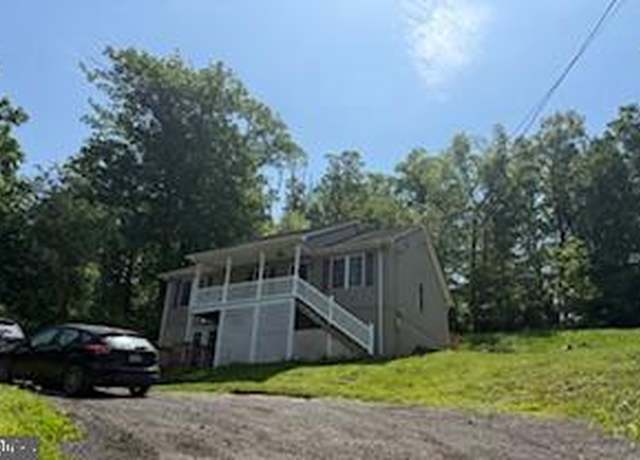 Property at 1032 Western Ln, Front Royal, VA 22630, 3 beds, 2 baths