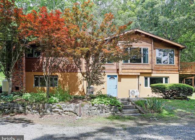 Property at 1367 Ed Arnold Rd, Augusta, WV 26704, 3 beds, 2 baths
