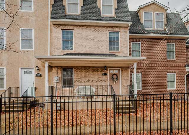 Property at 923 Duncan St, Wilmington, DE 19805, 2 beds, 2.5 baths