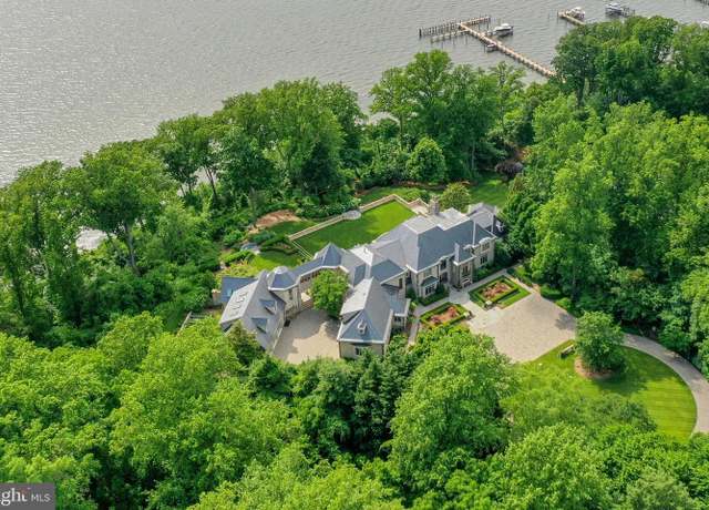 Property at 938 Old County Rd, Severna Park, MD 21146, 6 beds, 9.5 baths