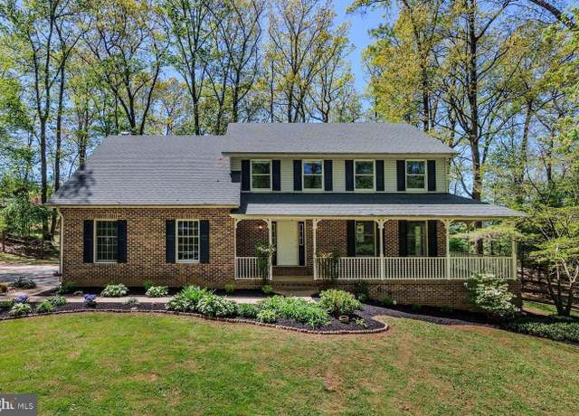 Property at 2201 Sioux Dr, Westminster, MD 21157, 4 beds, 3.5 baths
