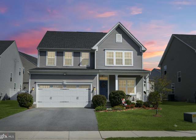 Property at 5214 Red Maple Dr, Frederick, MD 21703, 3 beds, 3.5 baths