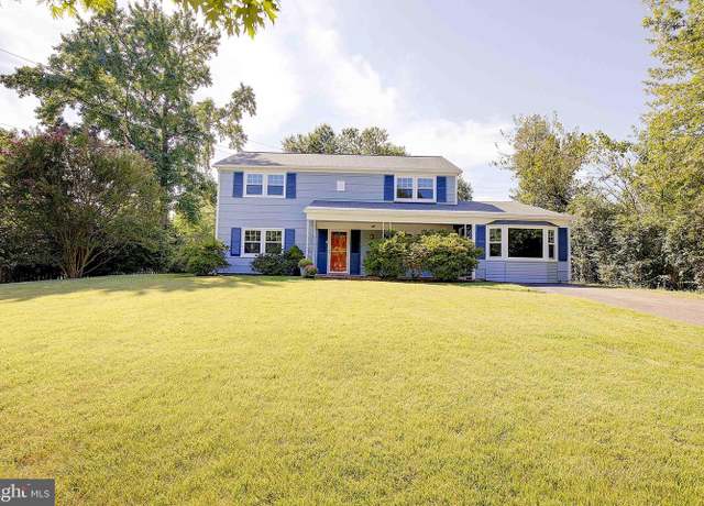 Property at 2811 Barberry Ln, Bowie, MD 20715, 3 beds, 2.5 baths