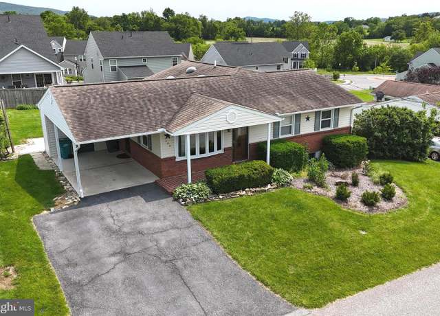 Property at 206 Young Ave, Boonsboro, MD 21713, 3 beds, 2 baths