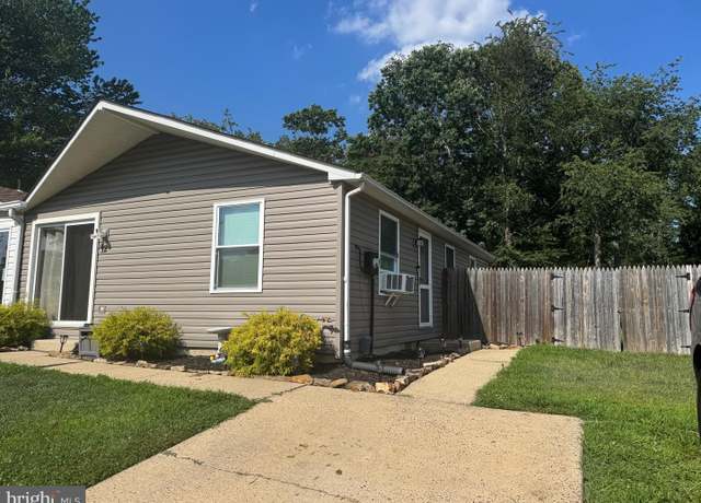 Property at 12 Andrea Ct, Sicklerville, NJ 08081, 3 beds, 1 bath
