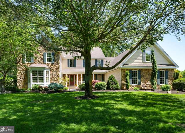 Property at 3 Wheatsheaf Ct, Plainsboro, NJ 08536, 5 beds, 5.5 baths