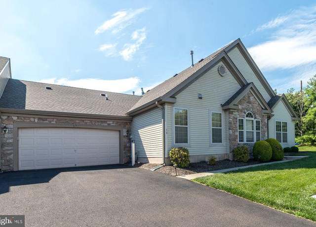 Property at 54 Legacy Oaks Dr, Richboro, PA 18954, 3 beds, 1.5 baths