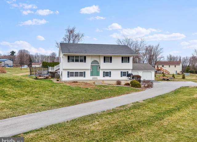 Property at 108 Big Pond Rd, Shippensburg, PA 17257, 4 beds, 3.5 baths
