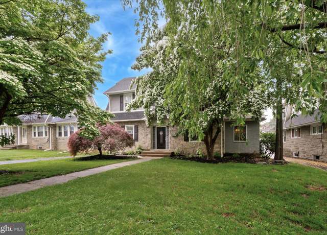 Property at 3726 Woodland Ave, Drexel Hill, PA 19026, 5 beds, 3 baths