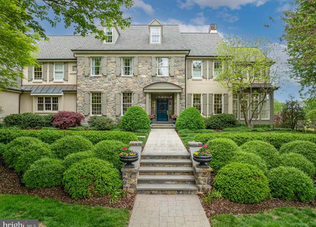 Property at 901 Greenside Dr, Lititz, PA 17543, 6 beds, 5.5 baths