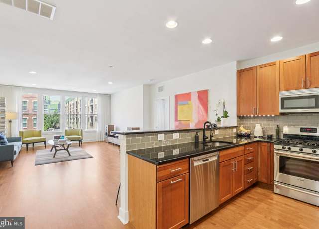 Property at 600 S 24th St #204, Philadelphia, PA 19146, 2 beds, 2 baths