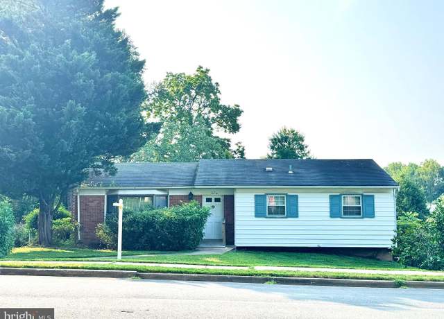Property at 107 Moore Ave SE, Vienna, VA 22180, 3 beds, 3 baths