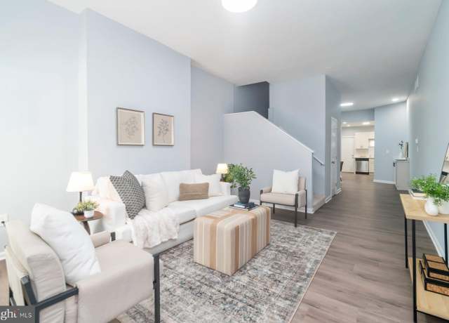 Property at 320 E 21st St E, Baltimore, MD 21218, 3 beds, 1.5 baths