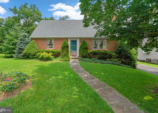 Property at 825 Fairway Ave, Baltimore, MD 21228, 4 beds, 2.5 baths