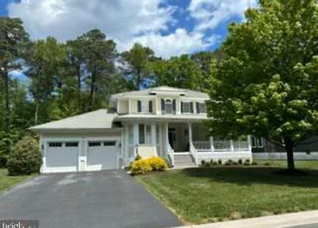 Property at 11733 Maid At Arms Ln, Berlin, MD 21811, 3 beds, 2.5 baths