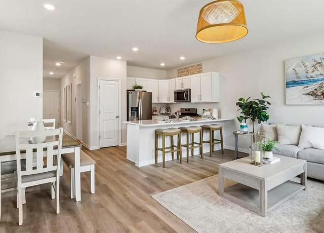 Property at 227 Hermosa Dr, Egg Harbor Township, NJ 08234, 3 beds, 2.5 baths