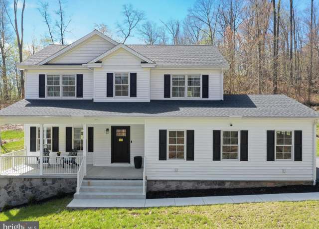 Property at 19 Spring Trl, Fairfield, PA 17320, 4 beds, 2.5 baths