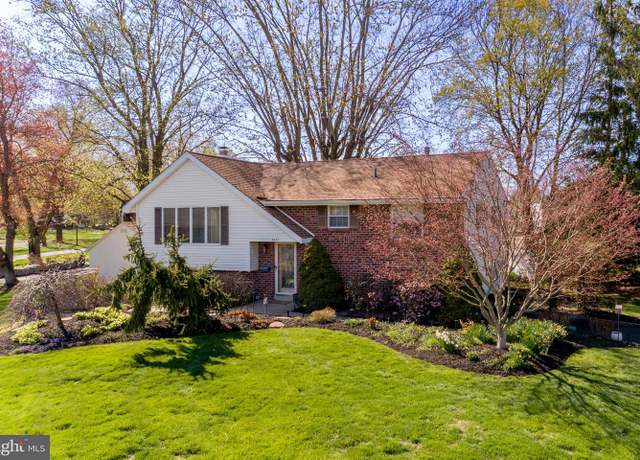 Property at 1833 Carriage Way, Warrington, PA 18976, 4 beds, 2.5 baths