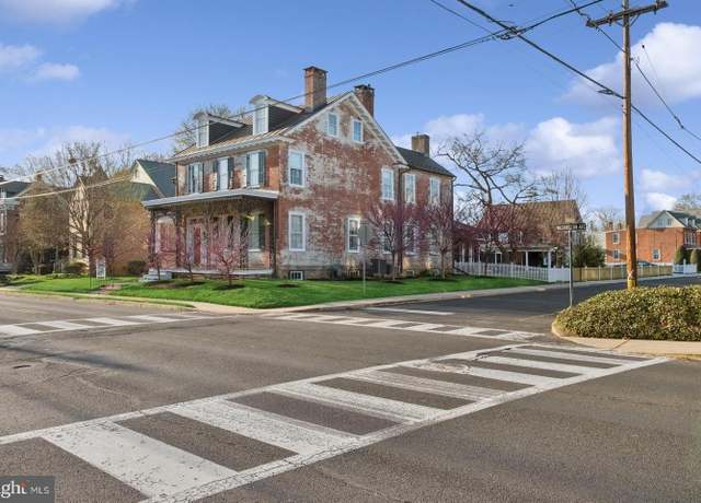 Property at 115 E Washington Ave, Newtown, PA 18940, 5 beds, 3.5 baths