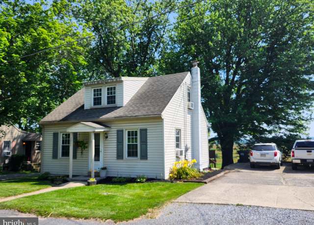 Property at 2084 Kramer Mill Rd, Stevens, PA 17578, 3 beds, 1 bath