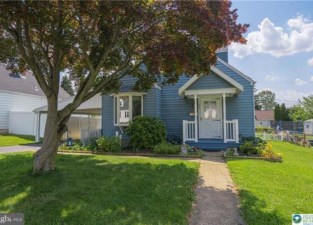 Property at 132 Cedar Rd, Hellertown, PA 18055, 3 beds, 2 baths