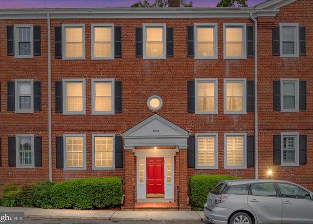 Property at 2922 S Buchanan St Unit C1, Arlington, VA 22206, 2 beds, 1 bath