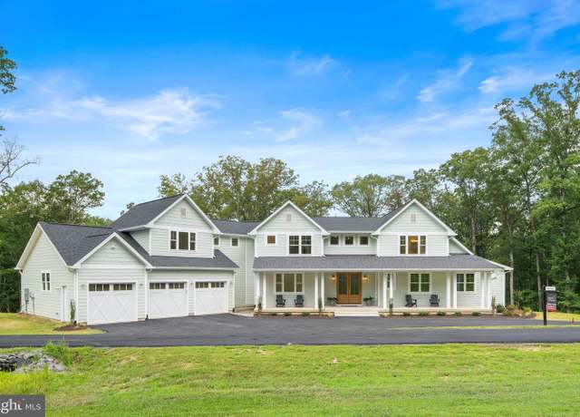 Property at 15020 Stonegate Pl, Nokesville, VA 20181, 5 beds, 4.5 baths