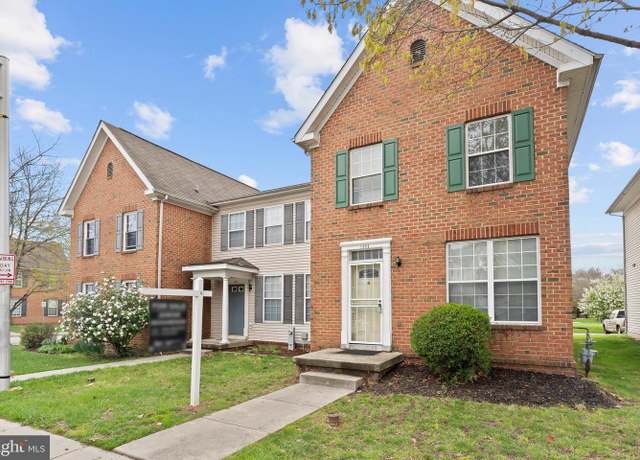 Property at 1004 Argyle Ave, Baltimore, MD 21201, 3 beds, 2.5 baths