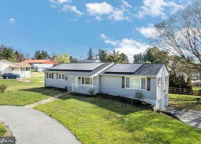 Property at 1707 Northview Dr, Hampstead, MD 21074, 4 beds, 2.5 baths
