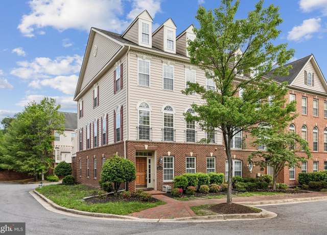 Property at 2300 Barnstable Dr, Upper Marlboro, MD 20774, 3 beds, 3.5 baths