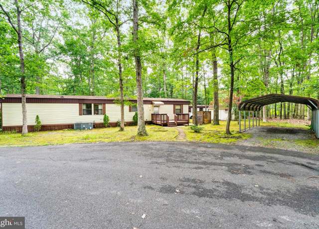 Property at 25B Oakview Ct, Shamong, NJ 08088, 2 beds, 1 bath
