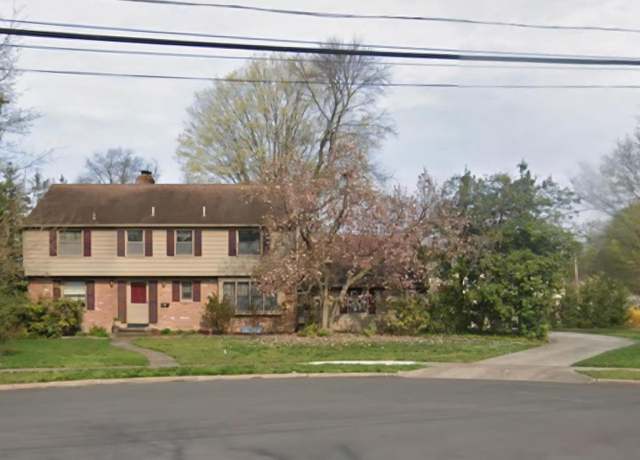 Property at 334 Bortons Mill Ct, Cherry Hill, NJ 08034, 4 beds, 2.5 baths