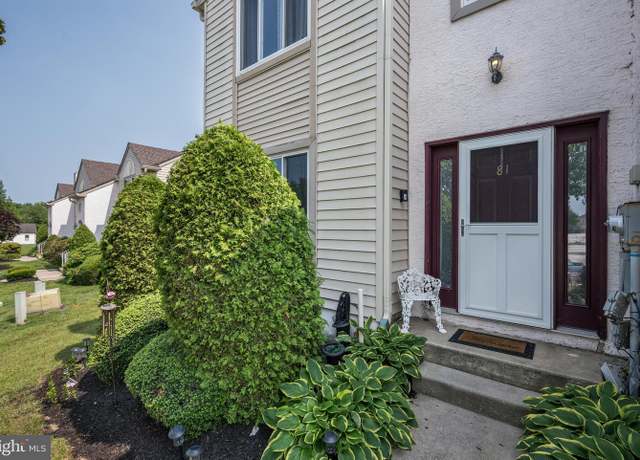 Property at 81 Yellowwood Ct, Glassboro, NJ 08028, 2 beds, 2 baths