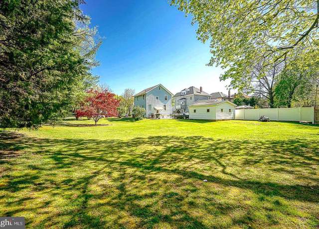 Property at 20 Princeton Dr, Glassboro, NJ 08028