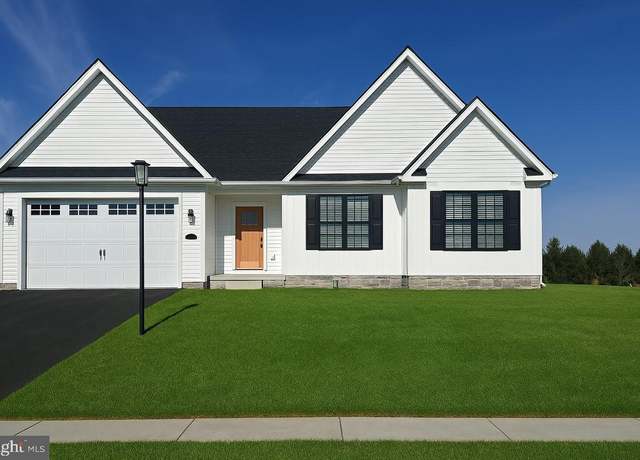 Property at 54 Flint Dr #50, Hanover, PA 17331, 3 beds, 2 baths
