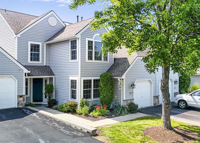 Property at 228 Hawthorne Ct N, Reading, PA 19610, 4 beds, 3 baths