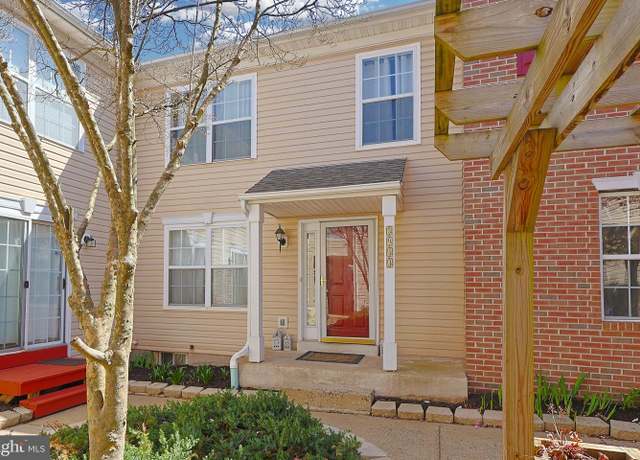 Property at 3943 Captain Molly Cir, Doylestown, PA 18902, 2 beds, 1.5 baths