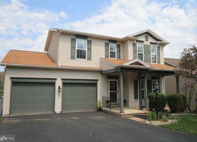 Property at 200 Presidents Dr, State College, PA 16803, 4 beds, 3.5 baths