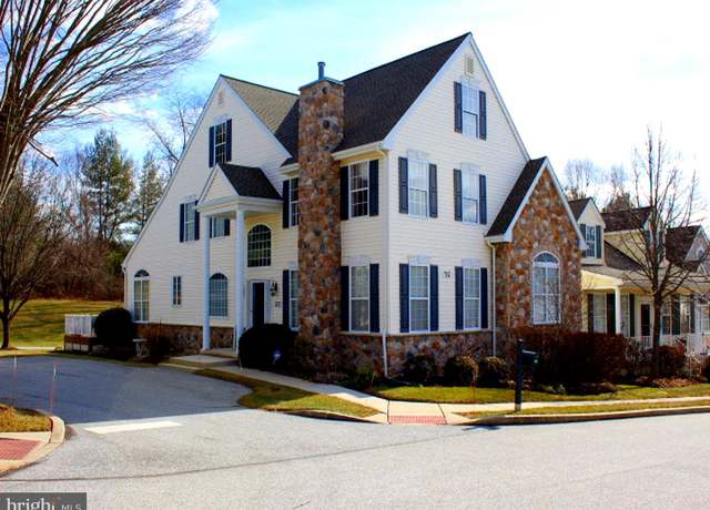 Property at 707 Arbor Ln, Kennett Square, PA 19348, 4 beds, 2.5 baths