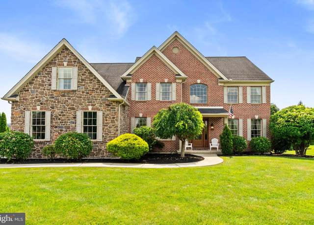 Property at 4490 Canterbury Dr, Emmaus, PA 18049, 4 beds, 4.5 baths