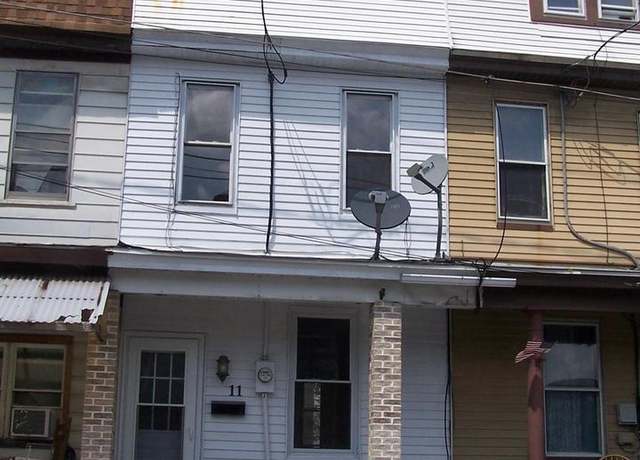 Property at 11 W Elm St, Tamaqua, PA 18252, 4 beds, 1 bath