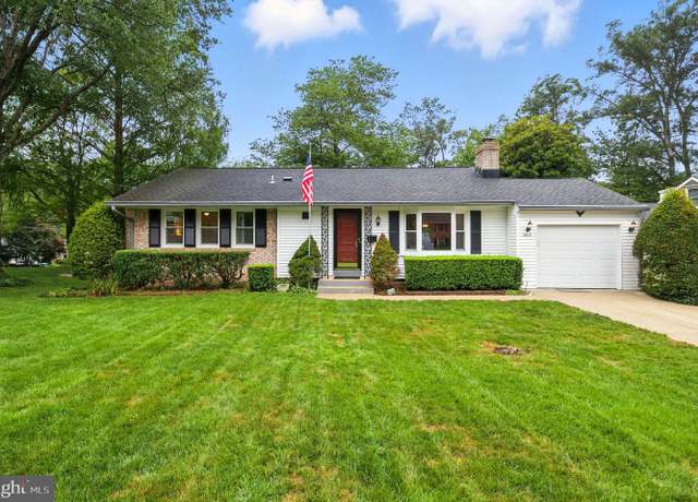Property at 4217 Willow Woods Dr, Annandale, VA 22003, 4 beds, 3 baths