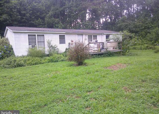 Property at 162 Scott Dr, Saluda, VA 23149, 3 beds, 2 baths