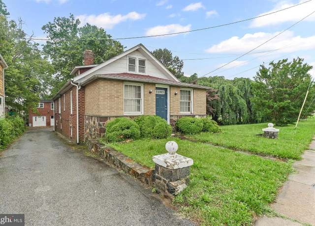 Property at 3102 New Castle Ave, New Castle, DE 19720, 3 beds, 1.5 baths