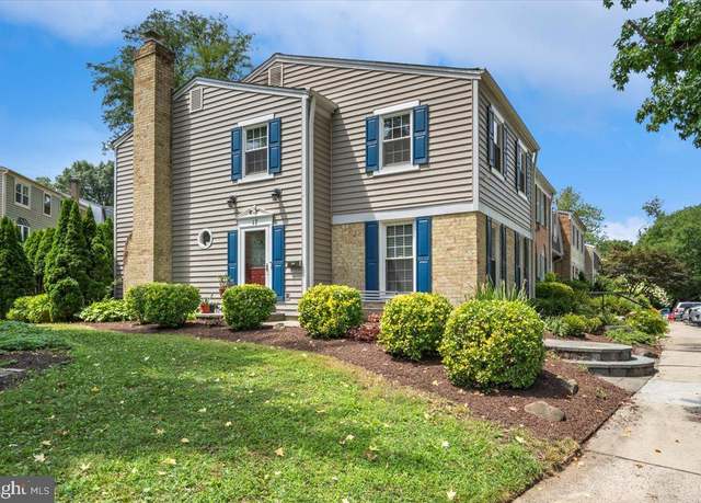 Property at 17 Goodport Ln, Gaithersburg, MD 20878, 4 beds, 2.5 baths