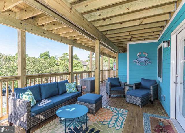 Property at 300 144th St #202, Ocean City, MD 21842, 2 beds, 1.5 baths