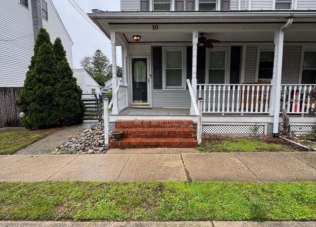 Property at 10 Chestnut St, Lumberton, NJ 08048, 2 beds, 1 bath