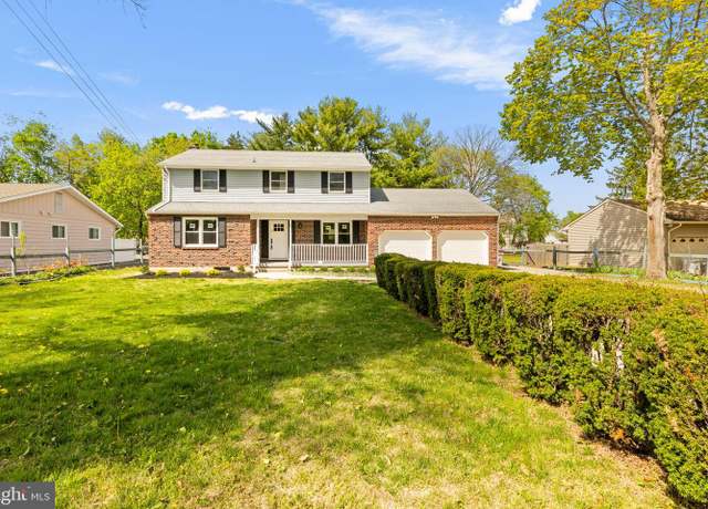 Property at 2070 E Chestnut Ave, Vineland, NJ 08361, 4 beds, 3 baths